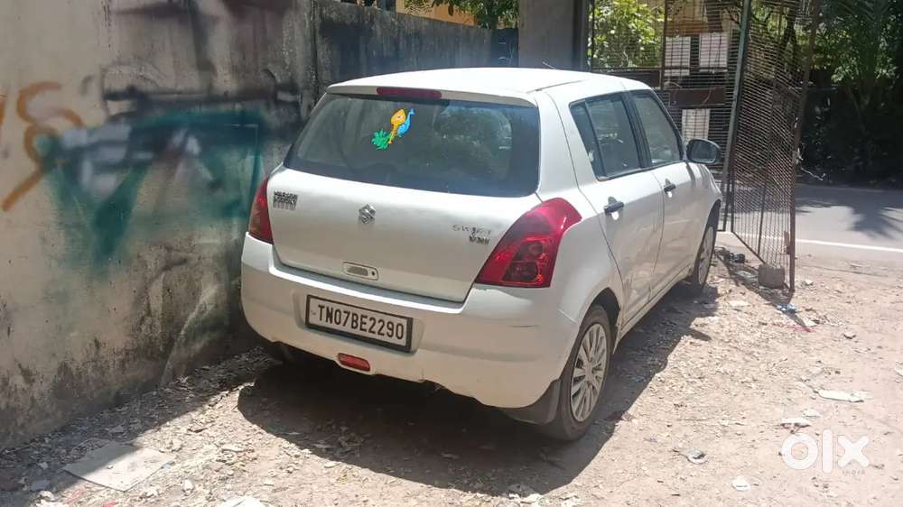 Swift Vxi 2009 Km Driven 122000