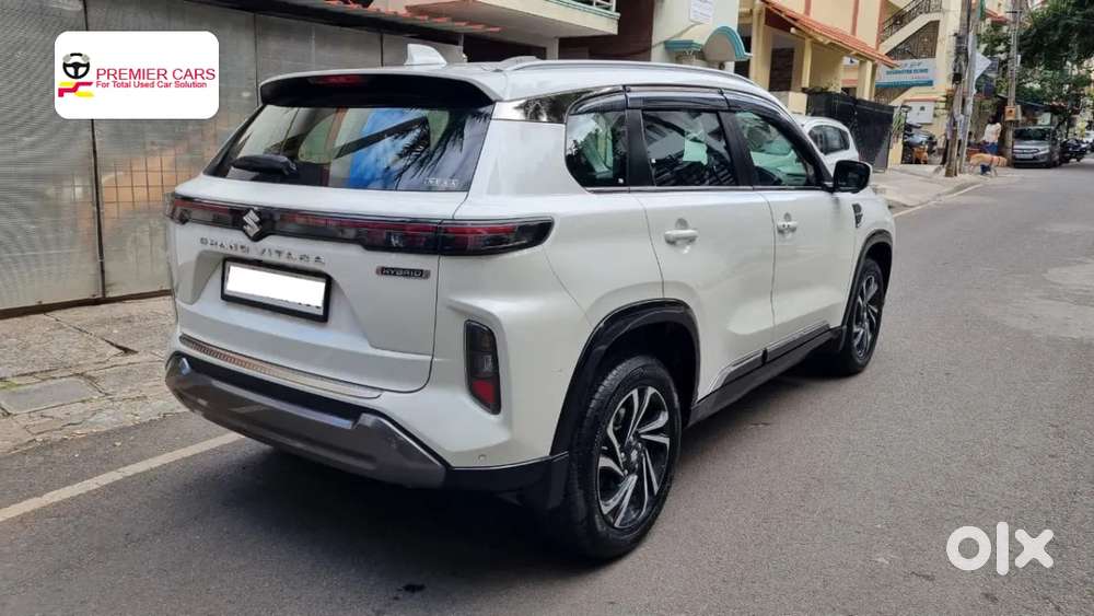 Maruti Suzuki Grand Vitara 1.5 Alpha Plus Intelligent Hybrid Ecvt, 2..