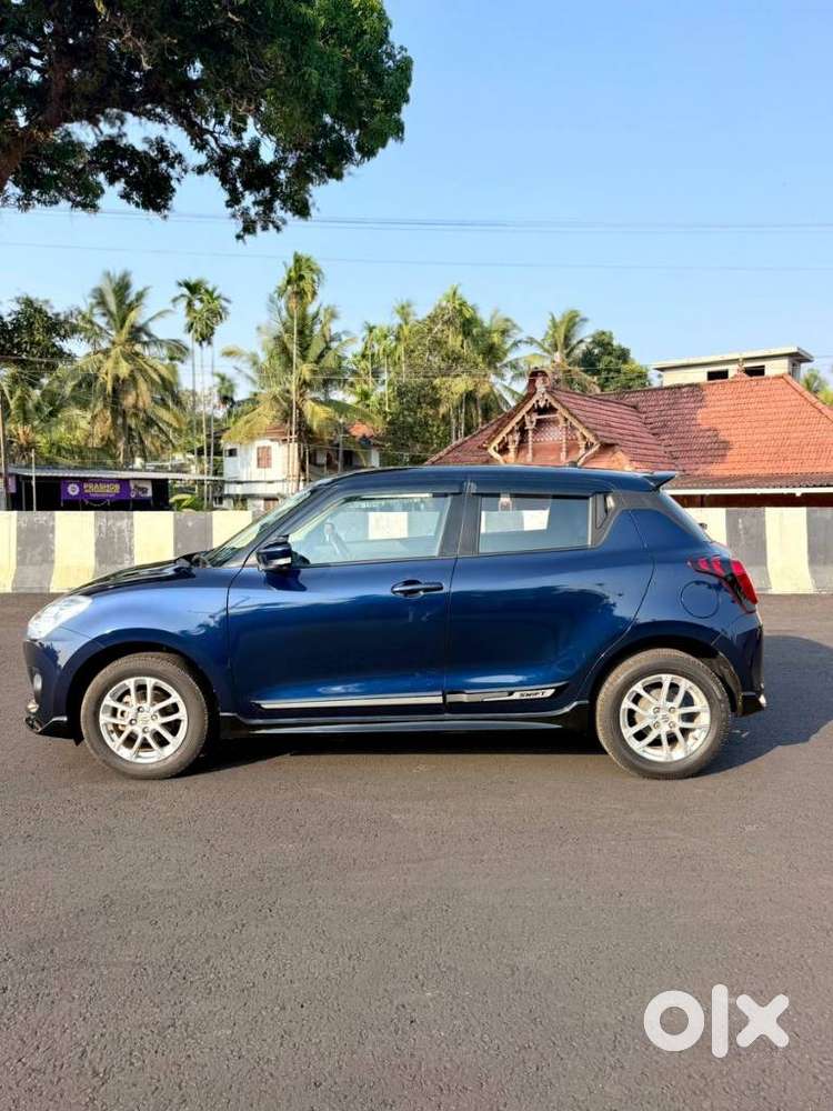 Maruti Suzuki Swift Amt Zxi Plus, 2022, Petrol