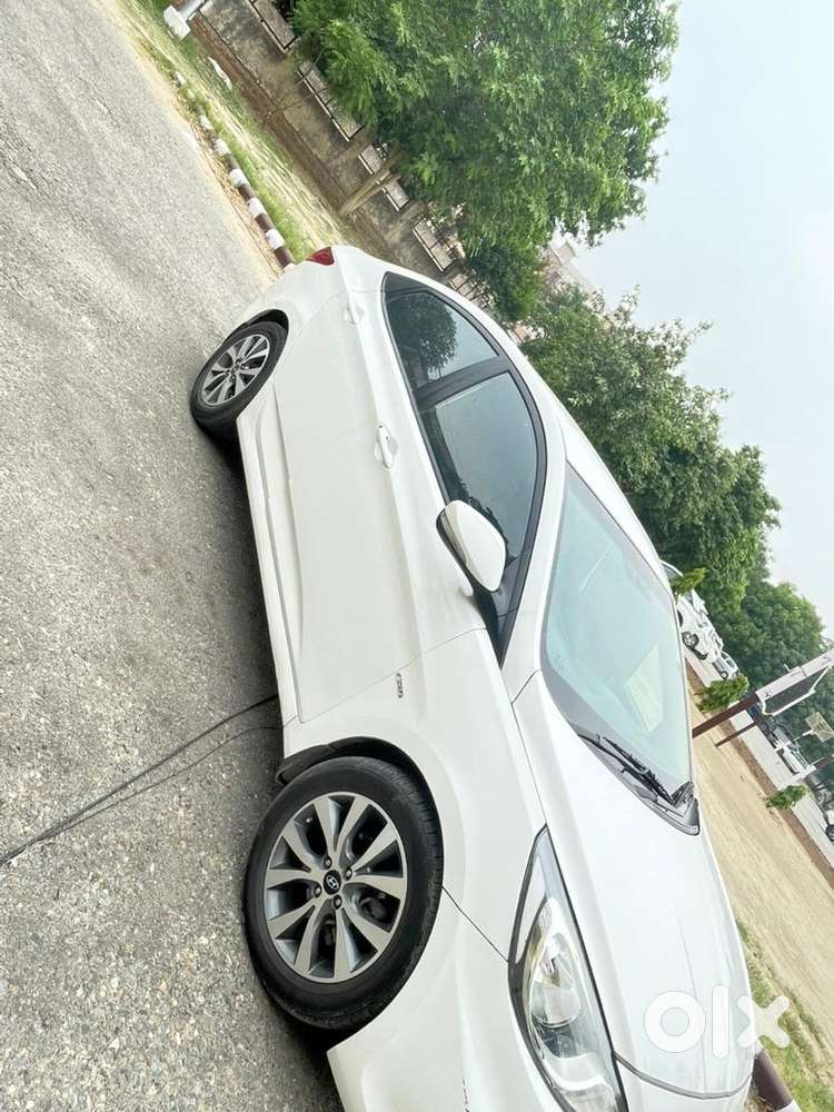 2014 Hyundai 76819 Mob 80595 Diseal Car