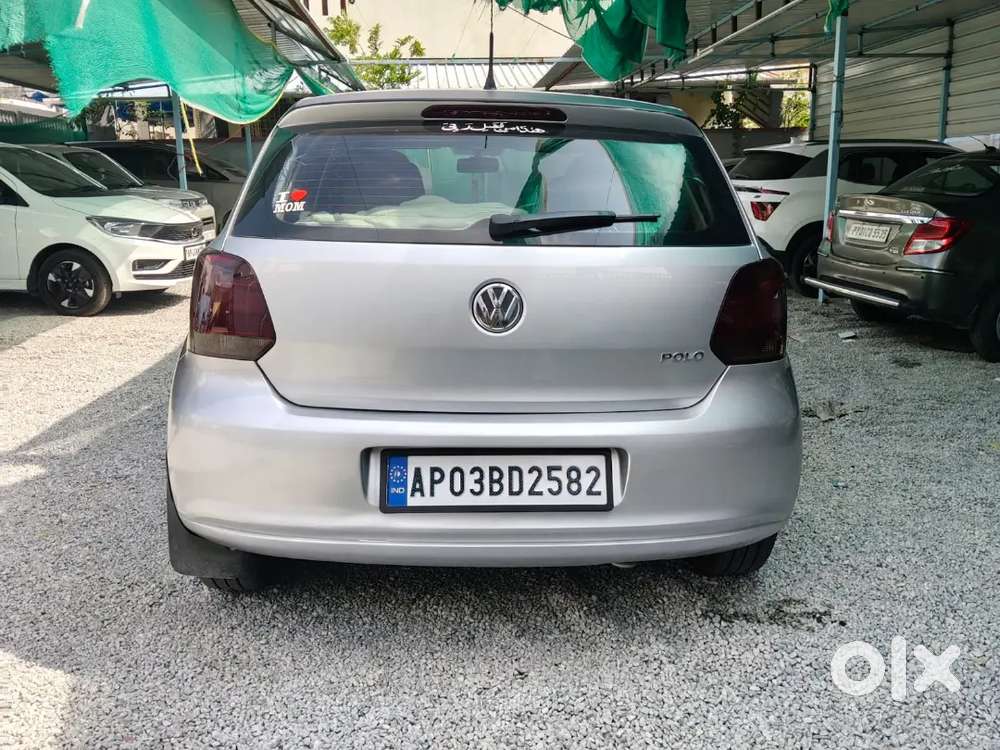 Selling To Dealer @ 2.4 Lakhs