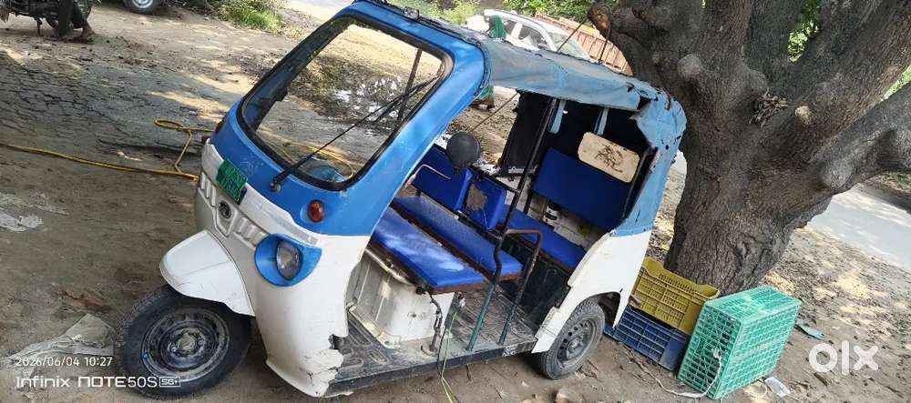 Mahindra Tuk Tuk 70km Full Charging