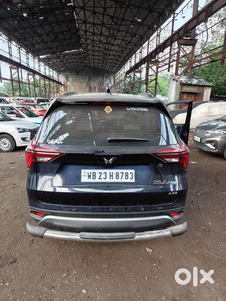 Mahindra Xuv700 Ax 5 Petrol Mt 7 Str (e), 2025, Petrol