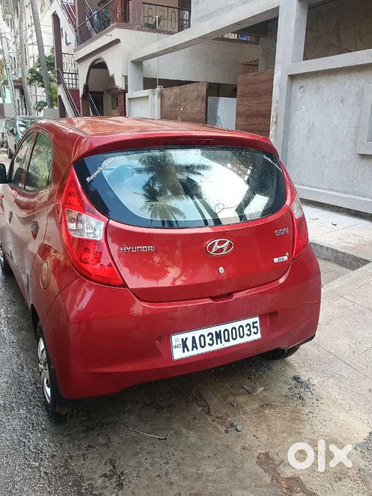 Hyundai Eon Very Good Condition, Aking Price 2.20 Negotiable