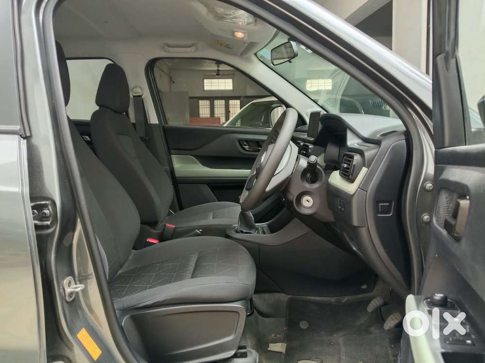 Tata Punch 1.2 Revotron Adventure Camo, 2022, Petrol