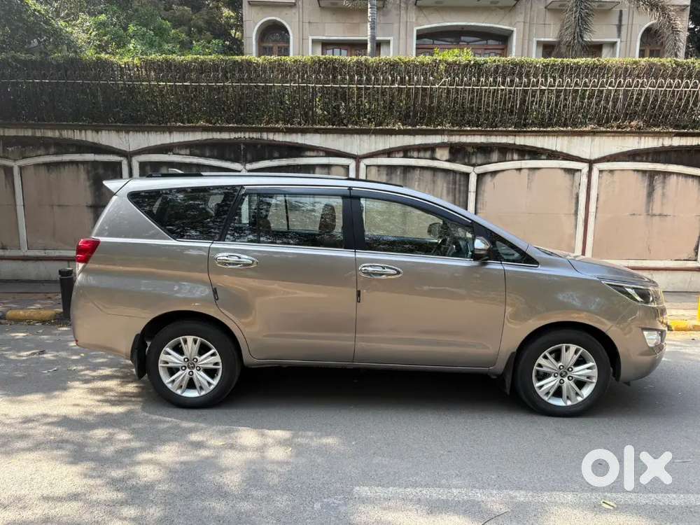 Innova Crysta Z Automatic 2018