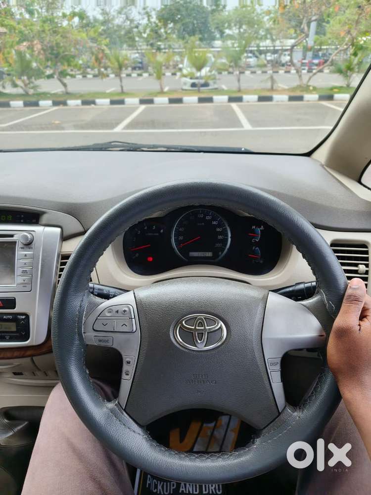 Toyota Innova 2.5 Vx 8 Str, 2012, Diesel