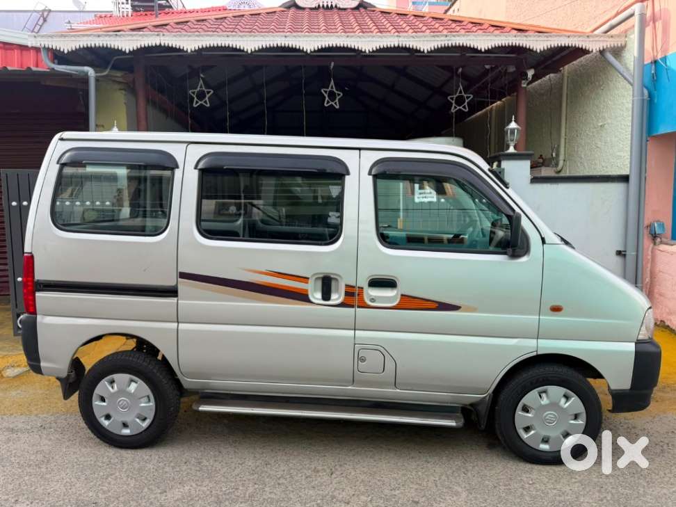 Maruti Suzuki Eeco 5 Str Ac (o), 2021, Petrol