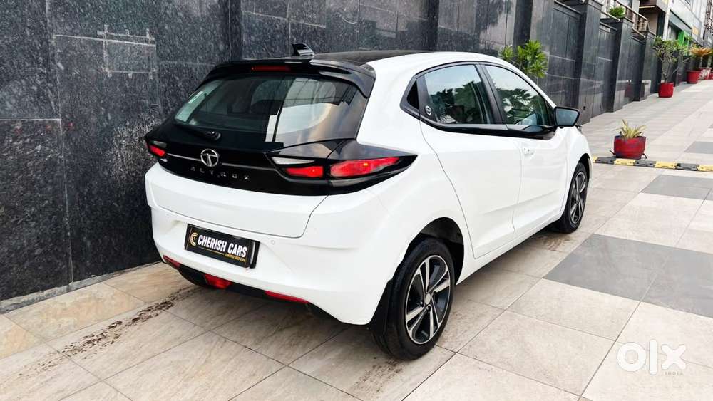 Tata Altroz Xz Plus (s) Icng, 2024, Cng & Hybrids