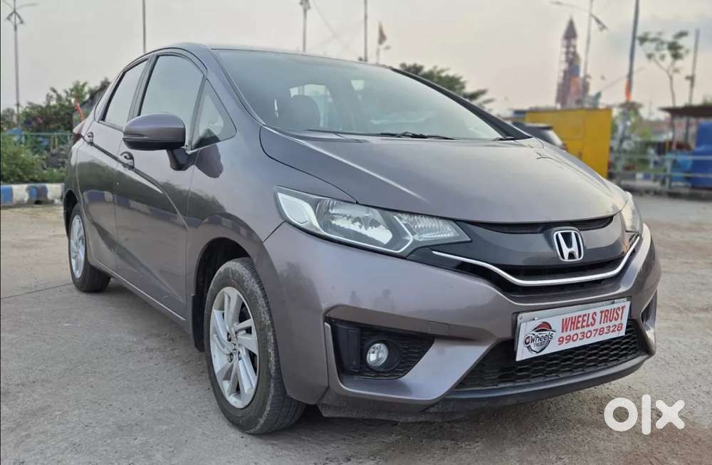 Honda Jazz [2020-2023] 1.2 Vx I-vtec Mt, 2016, Petrol