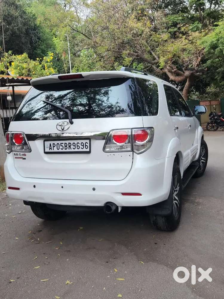 Fortuner Type 2 2010 Model