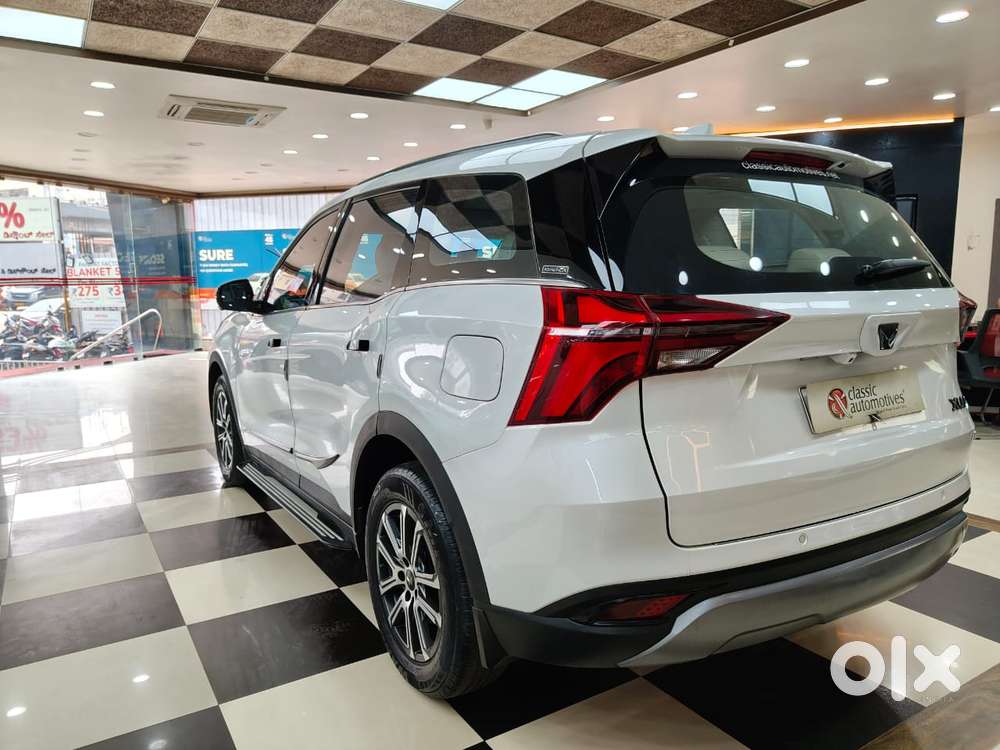 Mahindra Xuv700 2.0 Ax 7 Petrol At Luxury Pack Str, 2023, Petrol