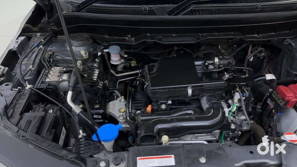 Maruti Suzuki Vitara Brezza 1.5 Zxi At, 2024, Petrol