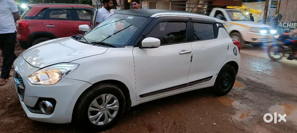 Maruti Suzuki Swift Vxi Petrol 2021