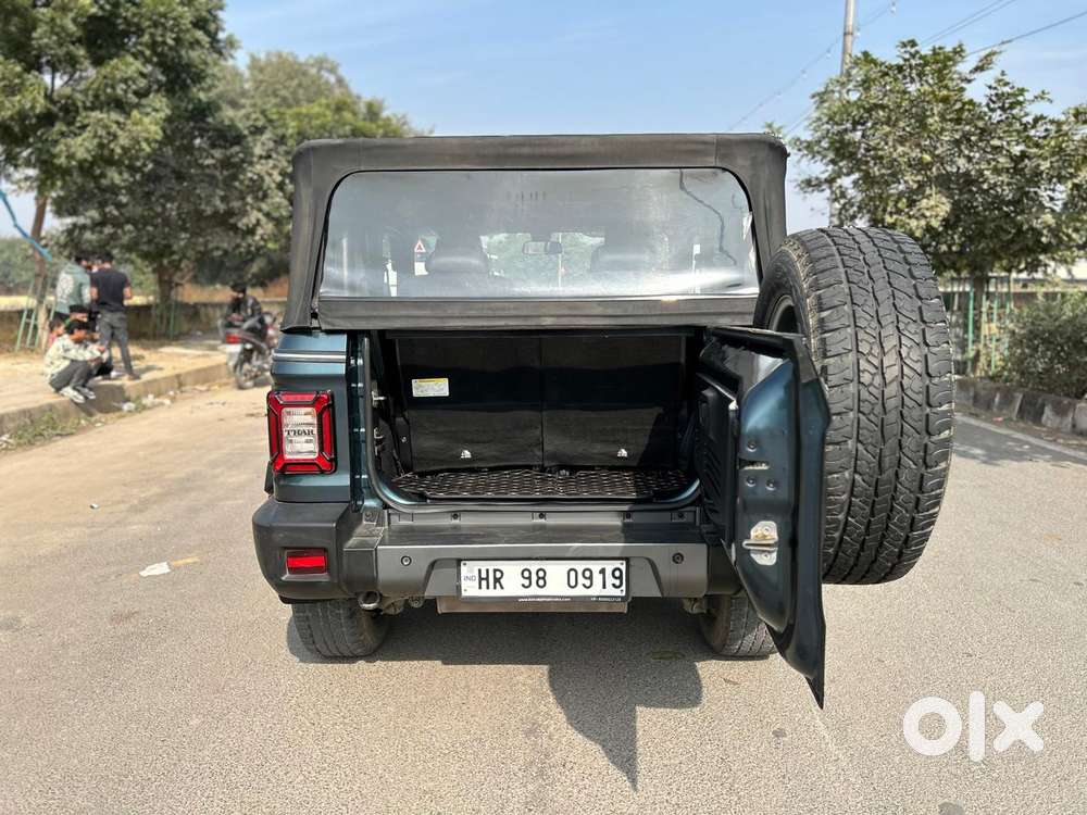 Mahindra Thar Lx 4-str Convertible At, 2021, Petrol