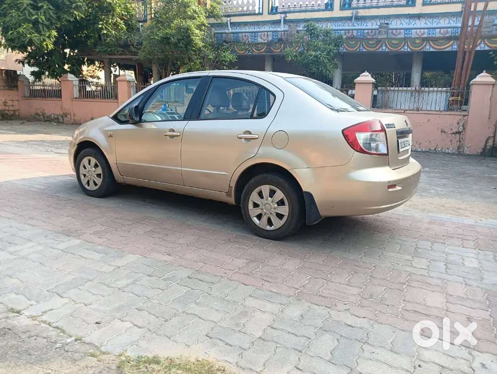 Maruti Suzuki Sx4 2010
