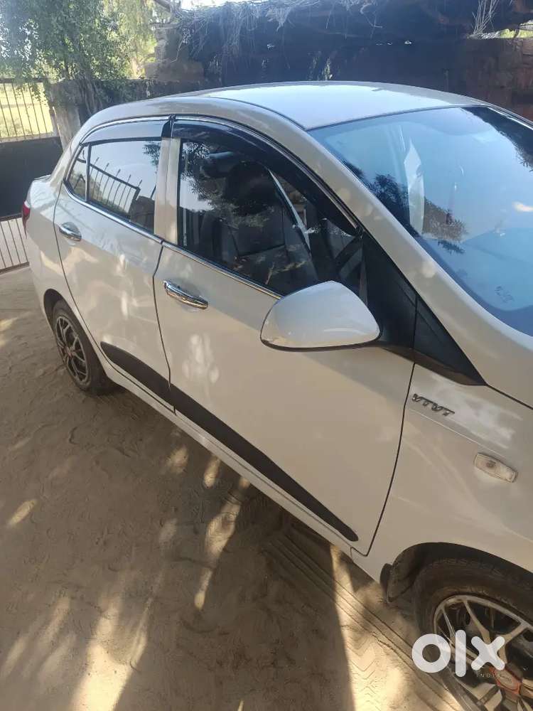 Hyundai Xcent 2017 Well Maintained