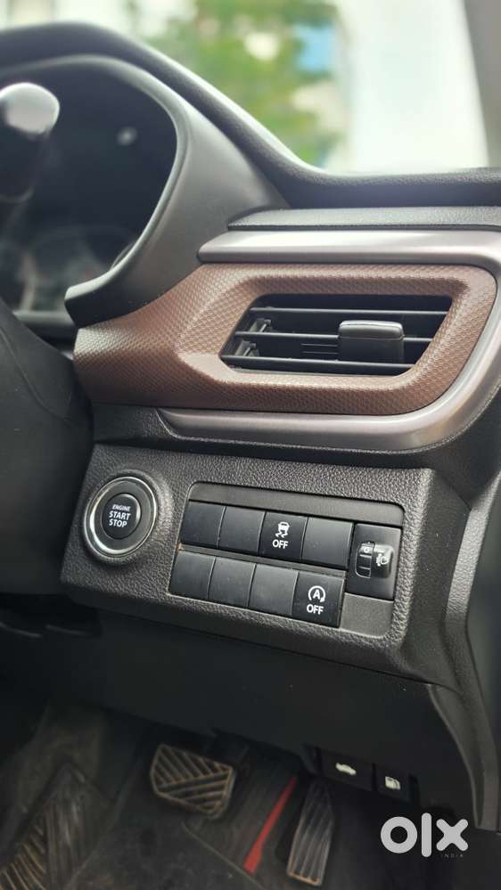 Maruti Suzuki Brezza Zxi Plus At, 2023, Petrol