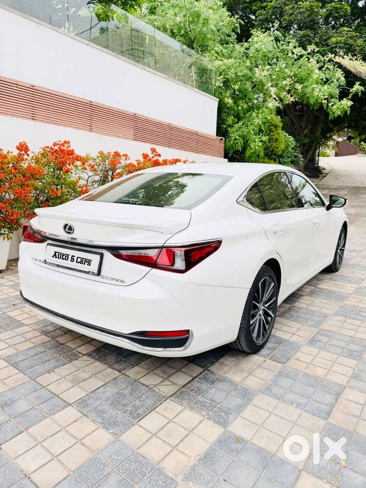 Lexus Es 300h Exquisite, 2025, Petrol