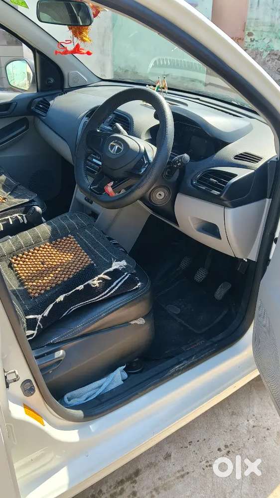 Tata Tiago Xm Icng 2022 Car