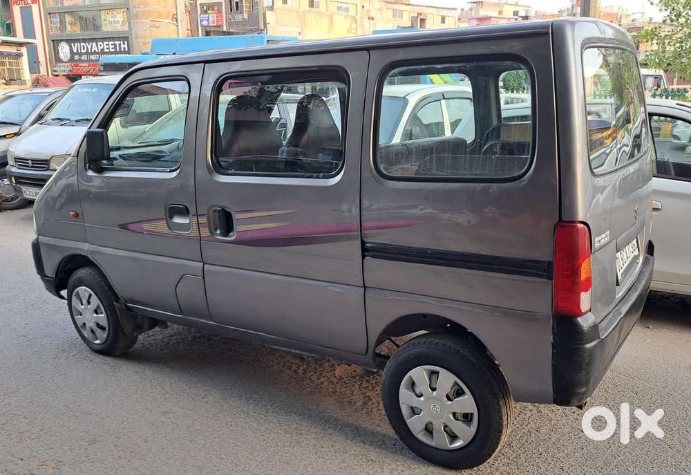 Maruti Suzuki Eeco 5 Str With Ac Plus Htr Cng, 2014, Cng & Hybrids