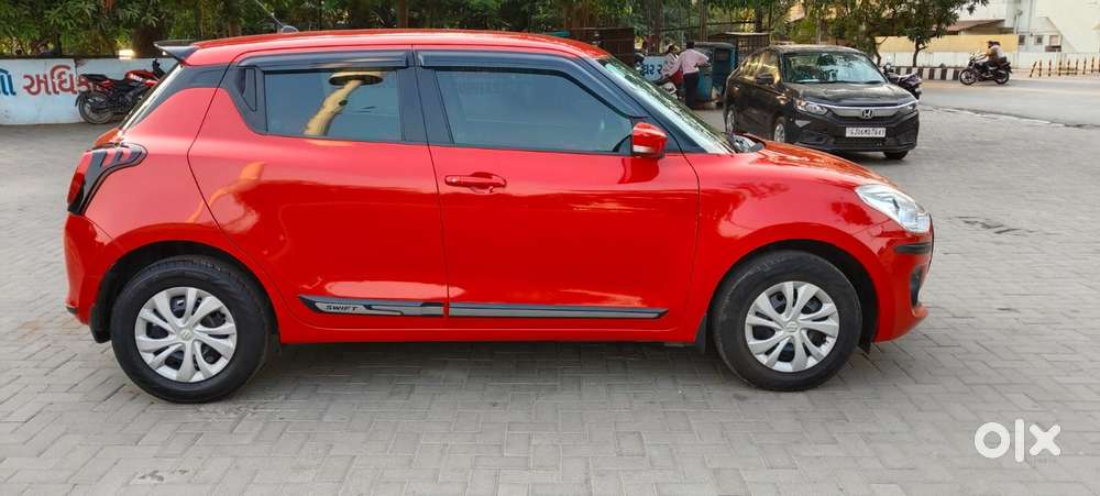 Maruti Suzuki Swift 2018 Vxi, 2022, Petrol