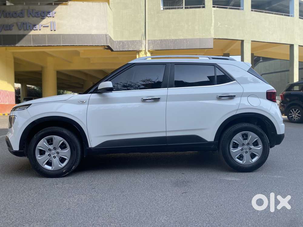 Hyundai Venue S Mt 1.2 Kappa, 2022, Petrol