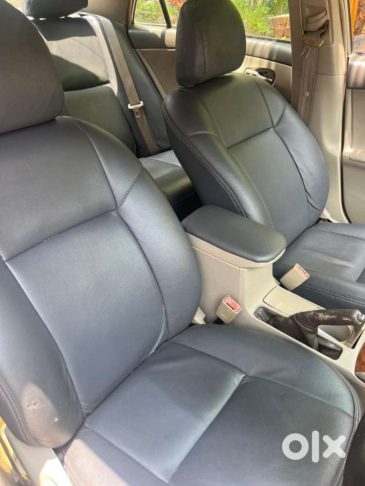Toyota Corolla Altis 2009
