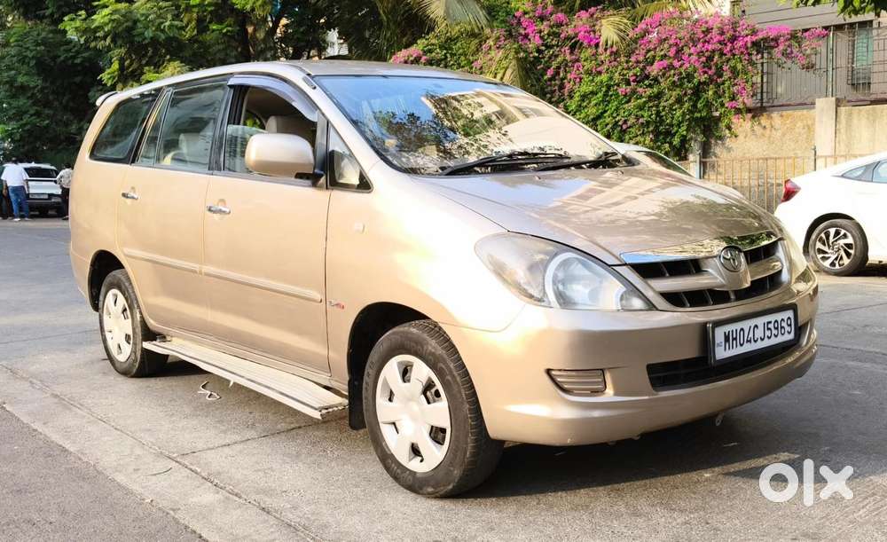 Toyota Innova 2.5 G (diesel) 8 Seater, 2005, Diesel