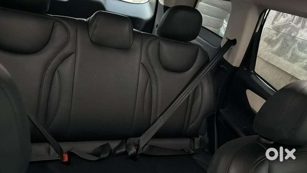 Automatic  Panoramic Sunroof  Excellent Condition  5 Seater