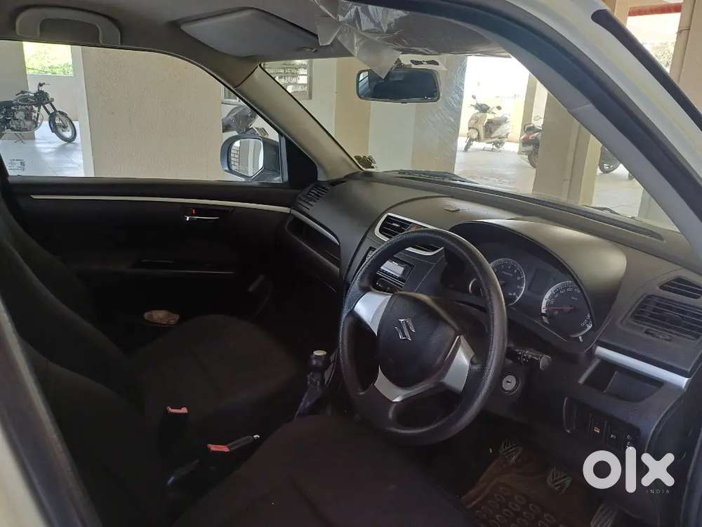Maruti Suzuki Swift 2012 Petrol 61000 Km Driven