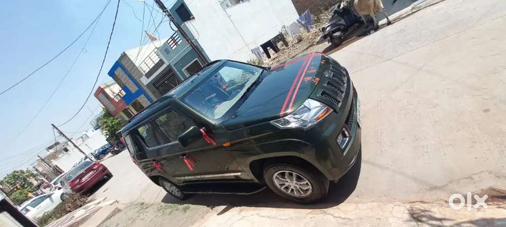 Mahindra Tuv 300 2017