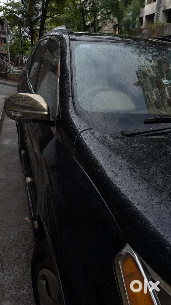 Xuv500 Black Good Condition