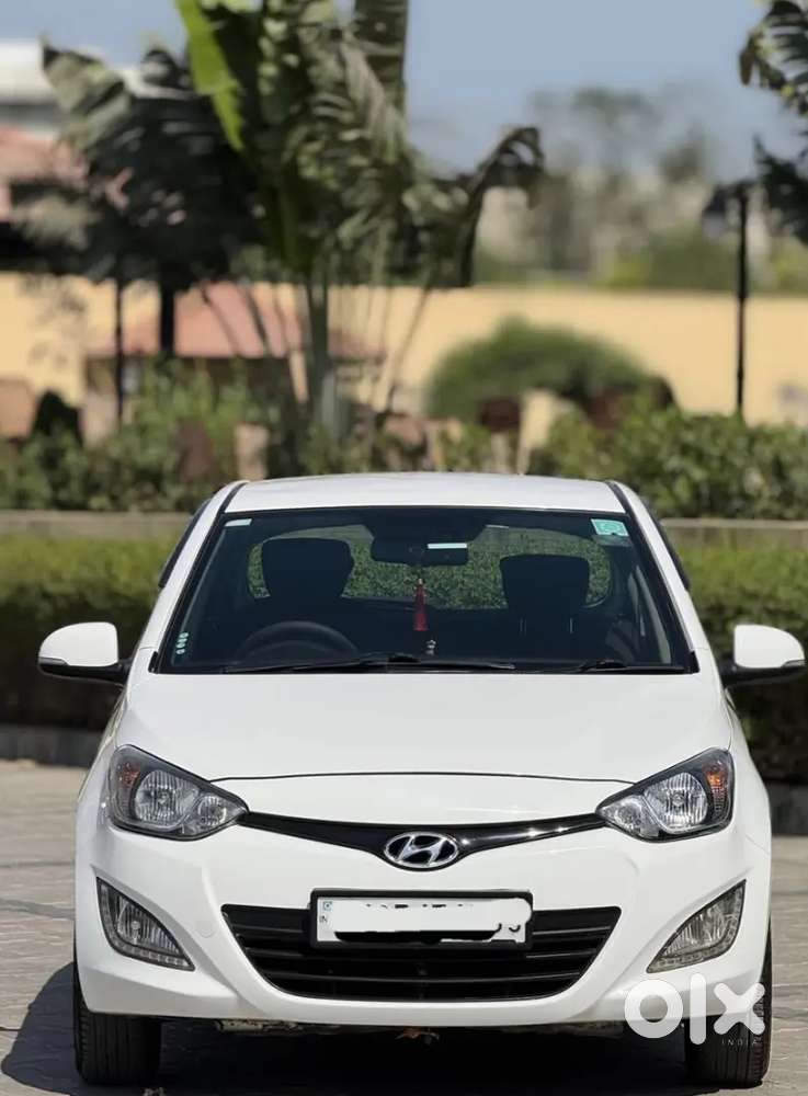 I20 Only 31000 Run Top Model Asta Option Single Hand Driven With Overa
