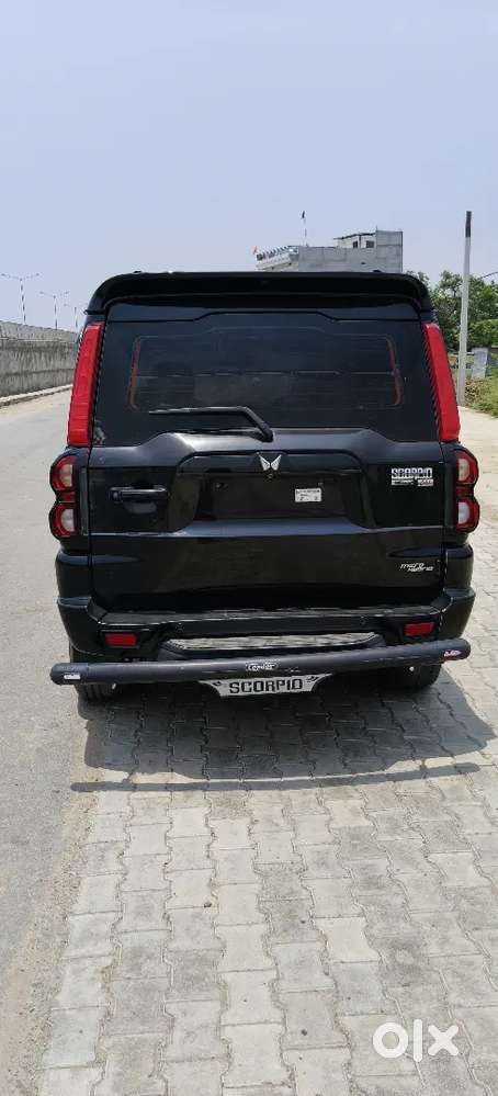 Mahindra Scorpio 2022 Diesel Manual 72900 Km