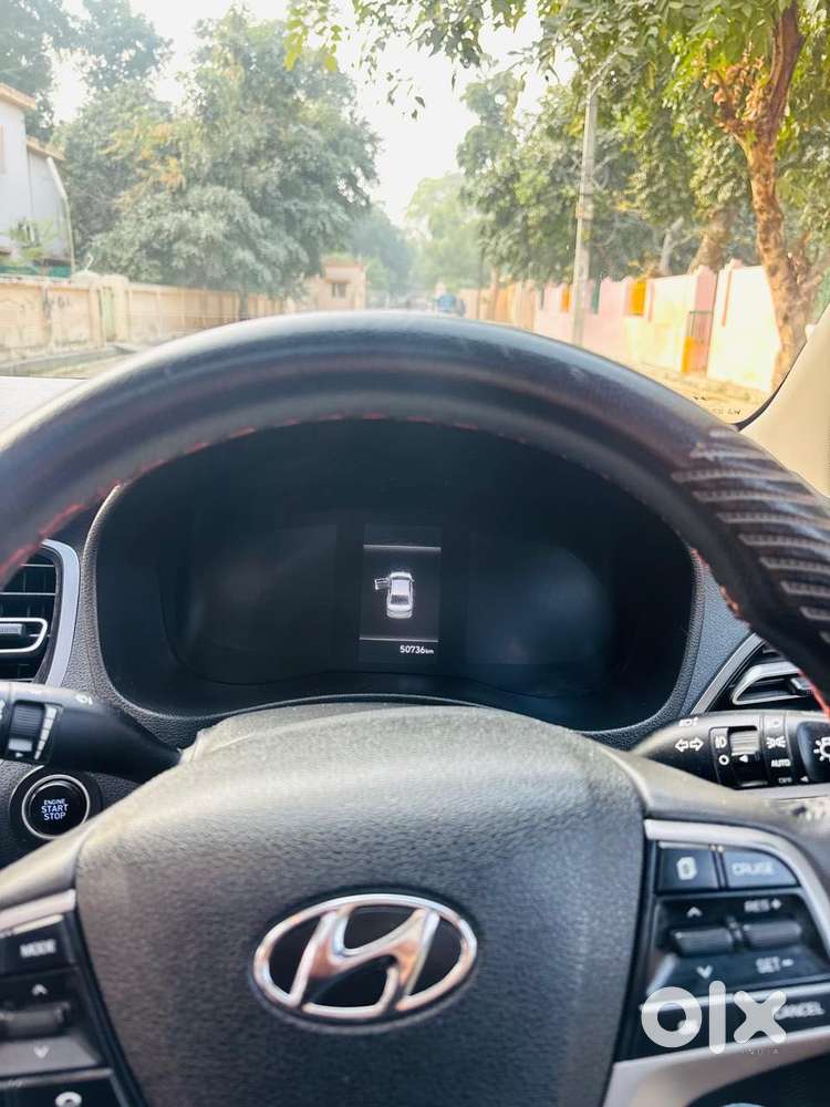 Hyundai Verna 1.5 Sx Ivt, 2020, Petrol