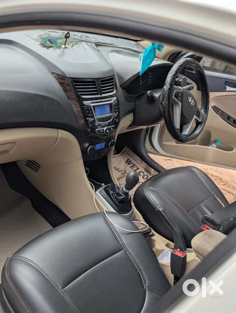 Hyundai Verna 2013 Total Showroom Track