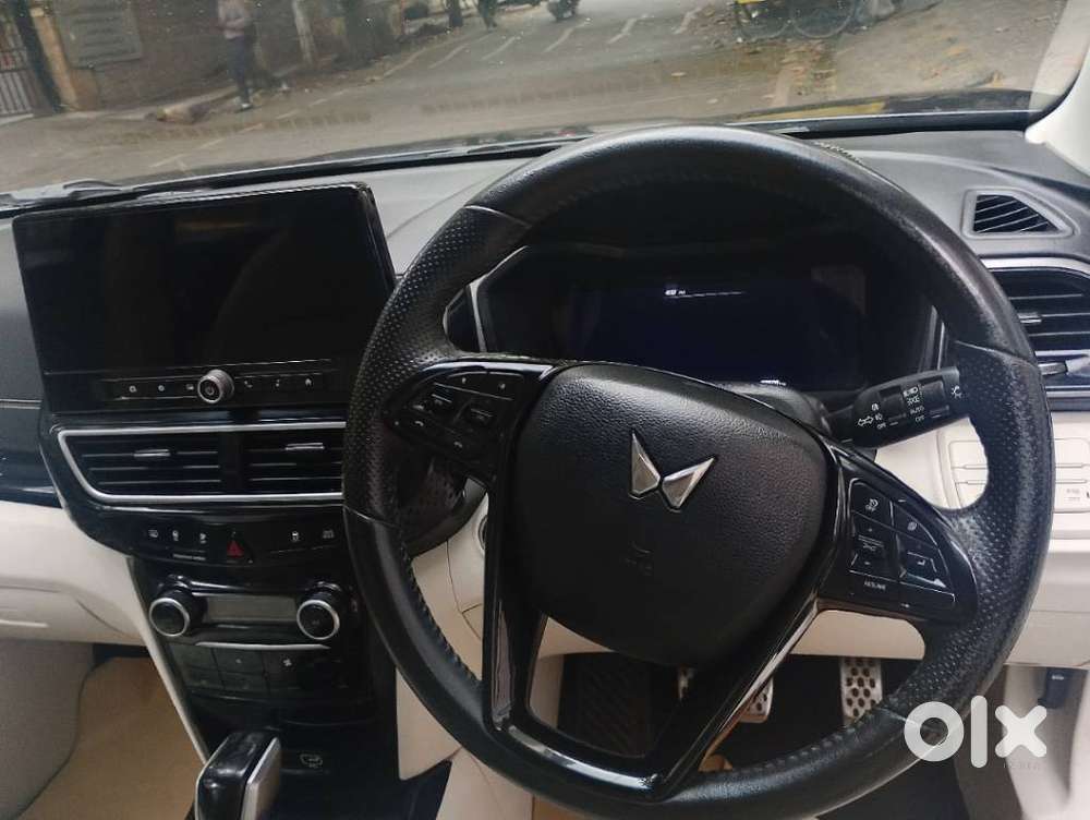 Mahindra Xuv 3xo, 2024, Petrol