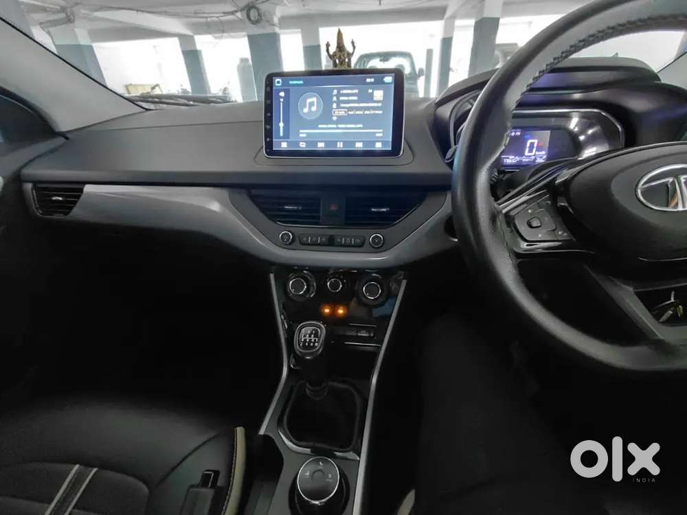 Showroom Track Tata Nexon Revotorq Petrol 2021