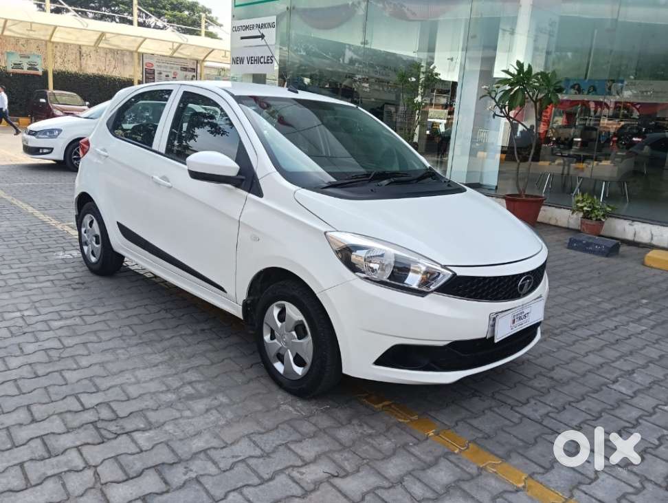 Tata Tiago 1.2 Revotron Xta, 2019, Petrol