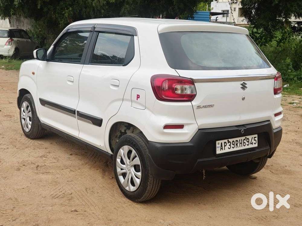 Maruti Suzuki S-presso Vxi Plus, 2022, Petrol
