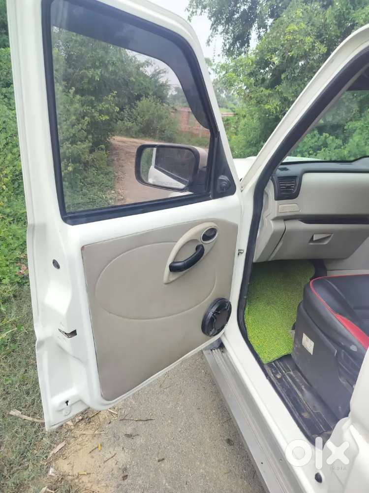 Mahindra Scorpio Diesel Manual 2016