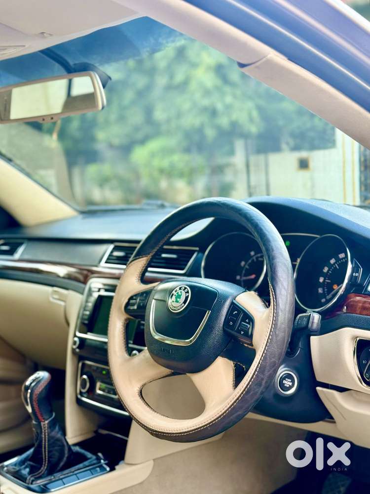 Skoda Superb 2013-2015 Elegance 1.8 Tsi Mt, 2013, Petrol