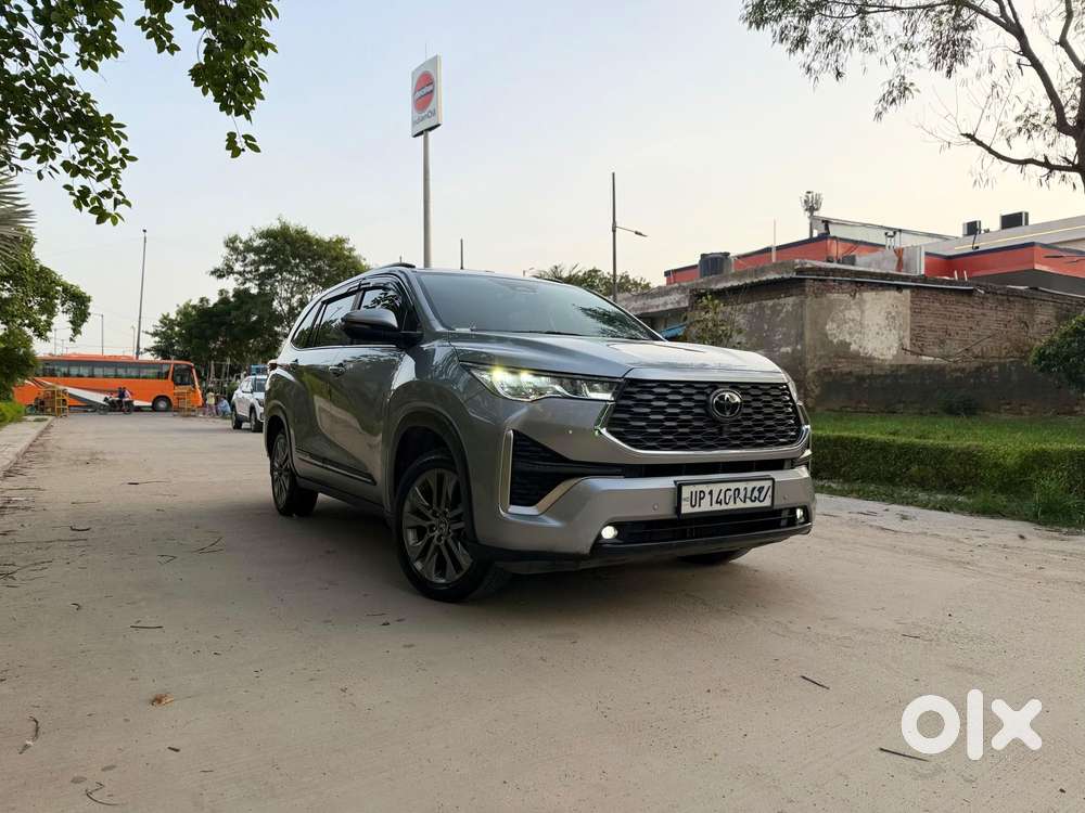 Toyota Innova Hycross 2.0 Zx (o) Hybrid 7 Str, 2025, Cng & Hybrids