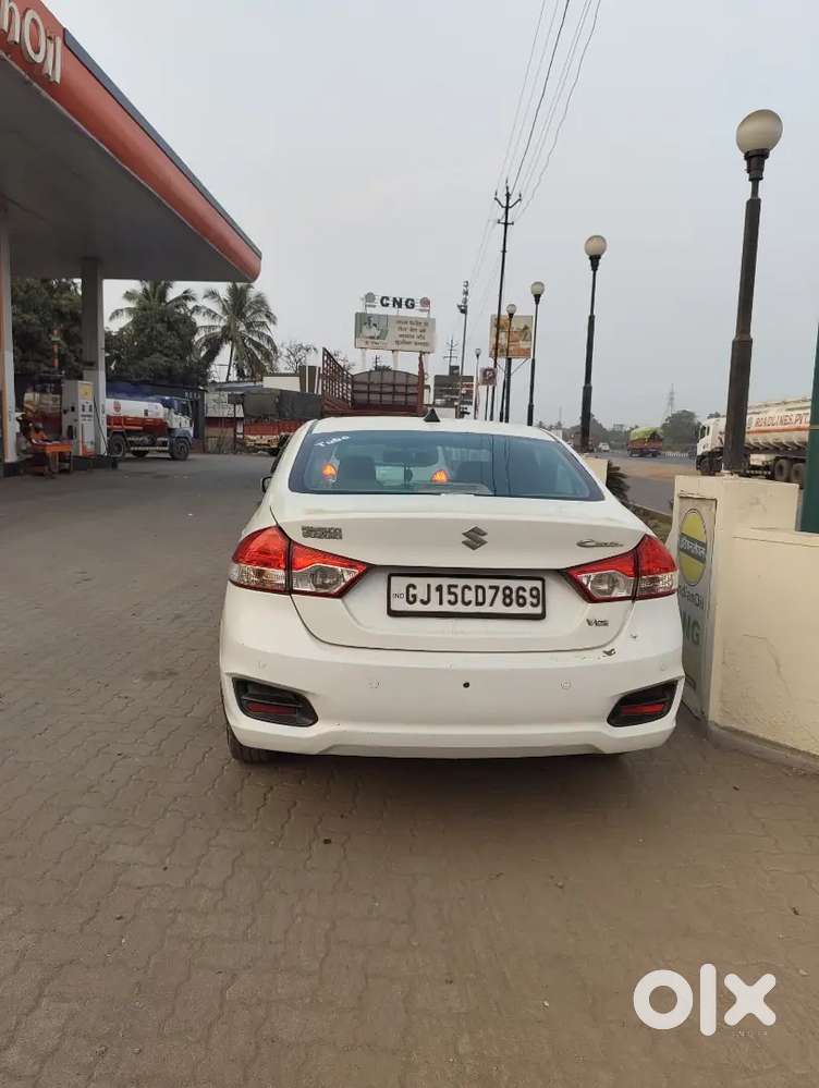Maruti Suzuki Ciaz 2015 Diesel 135000 Km Driven