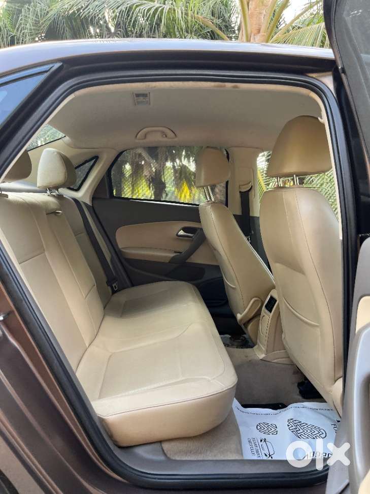 Volkswagen Vento 1.6 Highline, 2016, Petrol