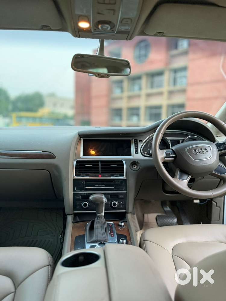 Audi Q7 2012 Well Maintained