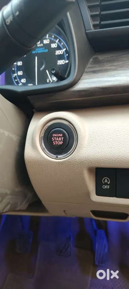 Maruti Suzuki Ertiga Zxi+ Smart Hybrid