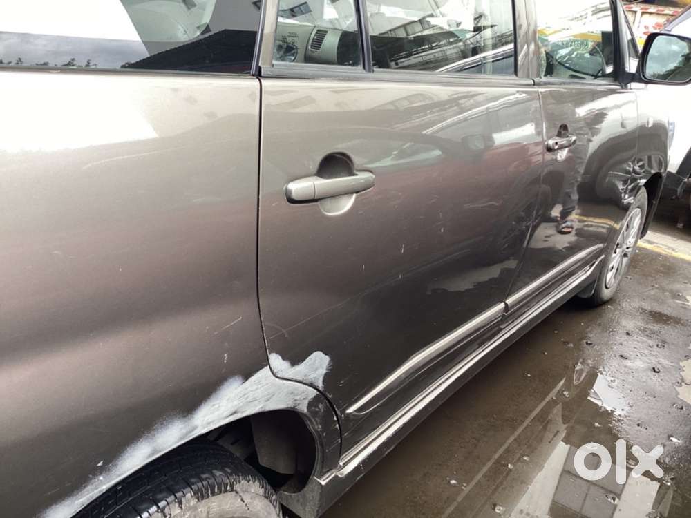Toyota Innova 2015 Diesel Well Maintained