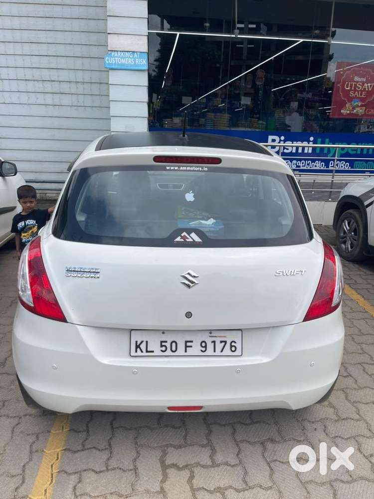 Maruti Suzuki Swift 2017 Cng & Petrol Well Maintained